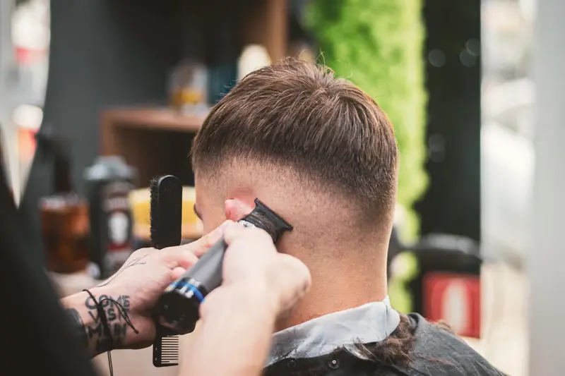 Taper with clipper detail
